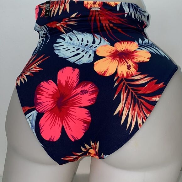 🔥VICTORIA SECRET SWIMSUIT 2 pc 34C push-up //Small New #2 - Picture 7 of 9